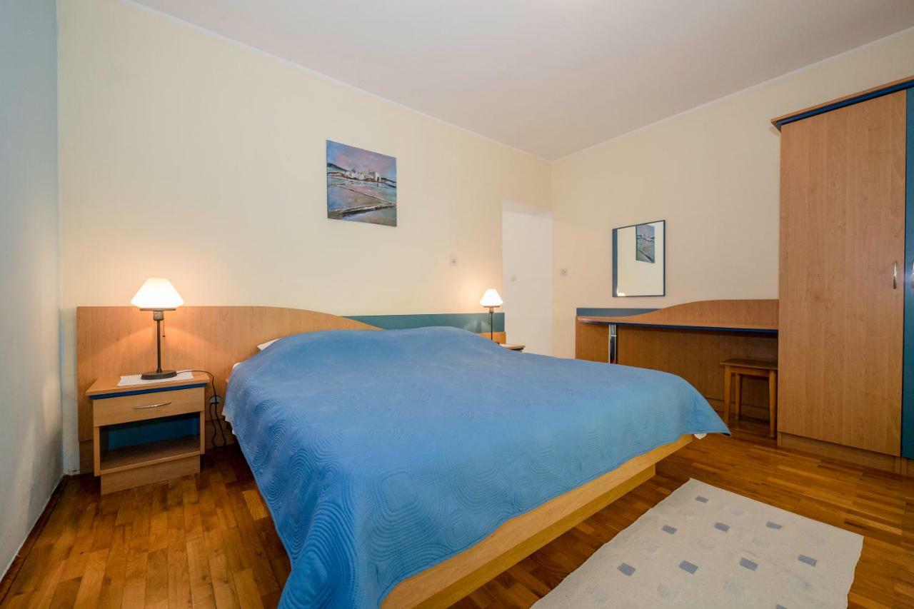 Lero Apartment Banjol Exterior photo